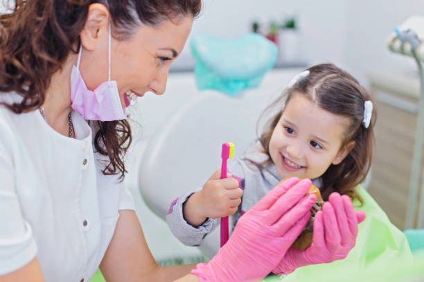 Best Tooth Extraction  in Broadview, IL